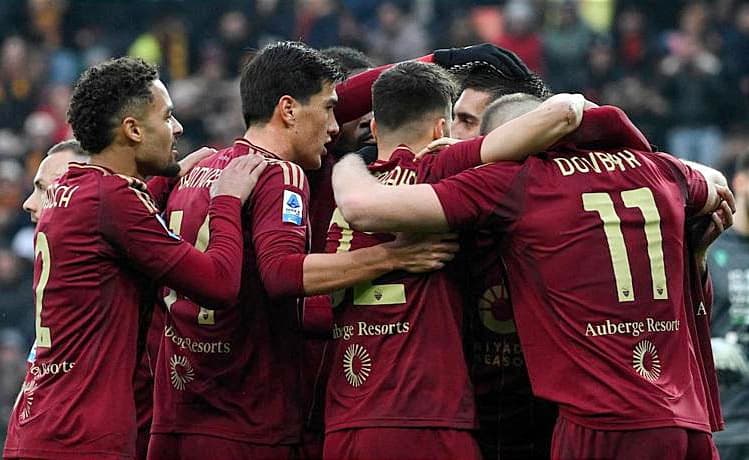 Roma Andalkan di Kandang, Eintracht Mungkin Cadangkan Pemain Kunci
